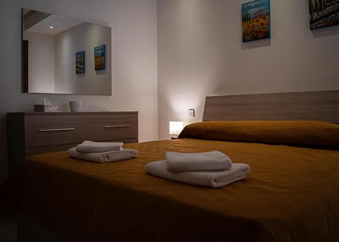 Chambray & Villa Mgarr